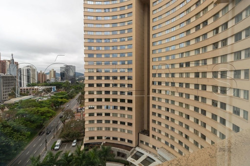 Imagem 14 de 15 de Flat Em Alphaville No Pool - Sf31725