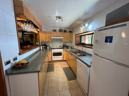 Imagen 16 de 29 de Increíble Casa En Sector Antupiren