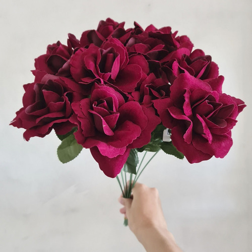 Kit 25 Rosas Aveludadas Flor Artificial Vinho Decoração Luxo Cor Vermelho
