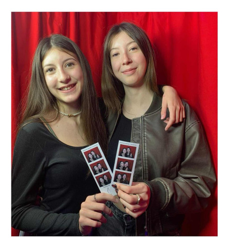 Alquiler De Fotocabina, Plataforma 360 Y Stand De Glitter