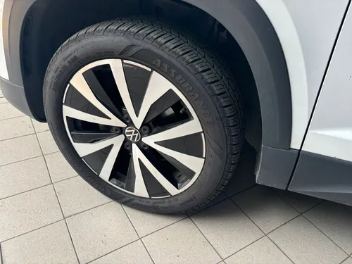 Volkswagen Taos 1.4 Tsi Comfortline At