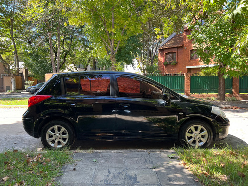 Nissan Tiida 1.8 Acenta