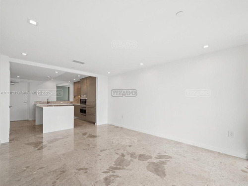 Departamento En Venta En Miami Beach, Miami, Florida