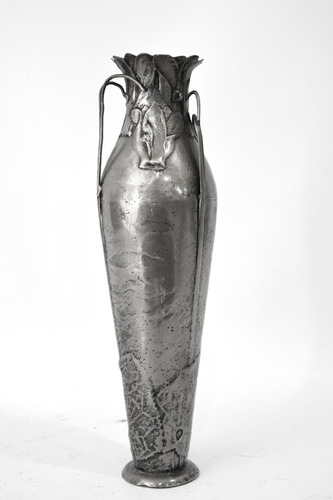 Vaso  Art Nouveau Em Estanho Por Hugo Levin - Kayserzinn