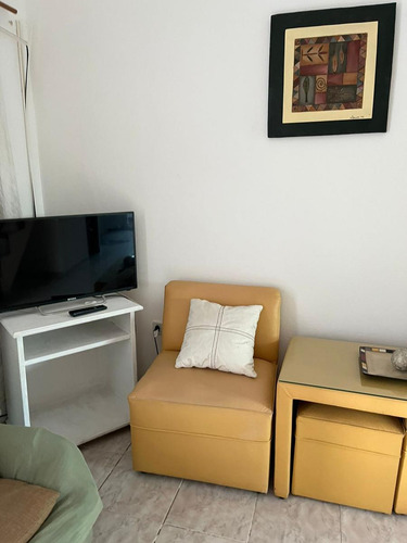 Departamento En Venta - 3 Dormitorios 2 Baños - Mar Del Tuyu