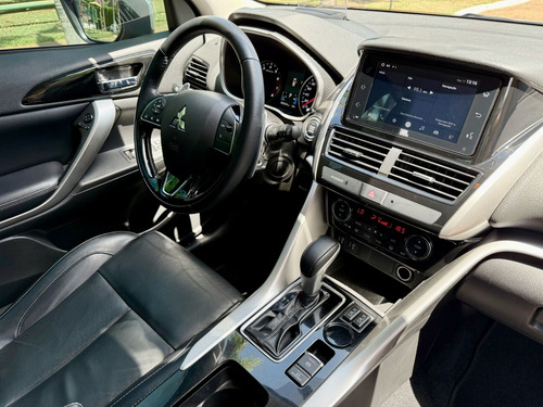 Mitsubishi Eclipse Cross 1.5 Hpe Turbo Cvt 5p