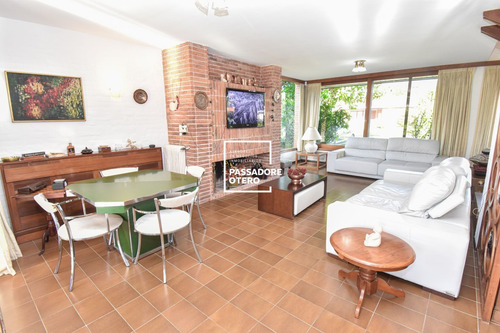Imagen 5 de 24 de Vende Chalet Playa Mansa Sólida Construcción Gran Parque. (ref: Psd-4800)