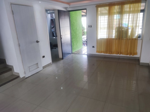 Imagen 15 de 16 de Town House En San Diego, Urb. Villa Fontana . Remodelado* Fg