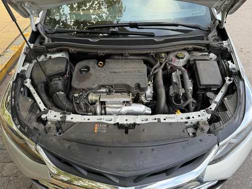 Chevrolet Cruze 5 1.4 Premier At 5P