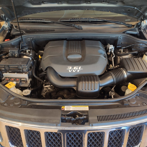 Imagen 13 de 14 de Jeep Grand Cherokee Overland