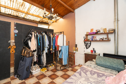 Ph En Venta De 3 Ambientes Con Terraza En Balvanera.