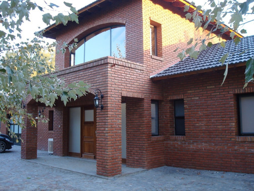 Casa En Venta En Haras Del Sur I 