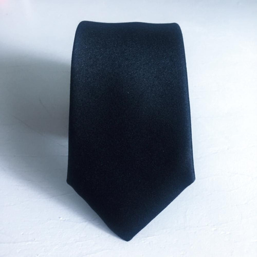 Imagen 1 de 2 de Corbata Negra De Seda Italiana