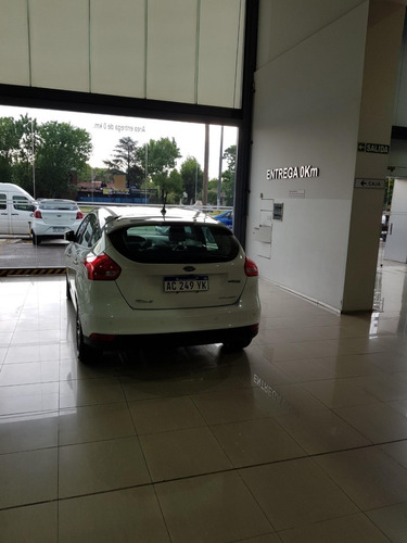 Imagen 9 de 9 de Ford Focus Titanium 2018 (perm Camioneta O Moto Mayor/menor)