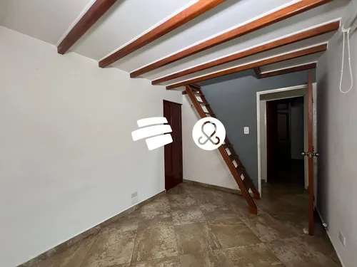 Casa En Venta A Dos Cuadras Del Parque De Bello