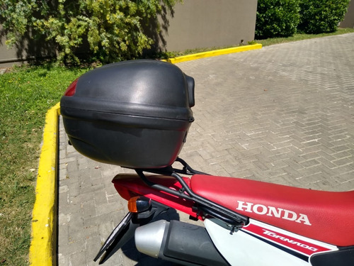 Honda Tornado