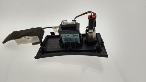 Imagem 4 de 7 de Moldura Console Central Aux Usb Tomada 12v Kia Cerato 12-13