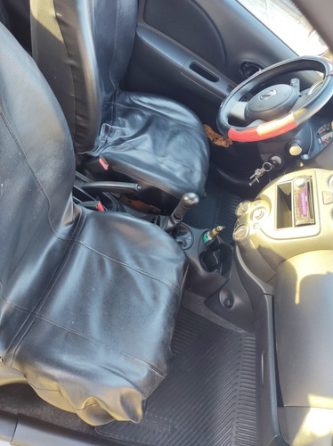 Nissan March 2013 1.0 5p