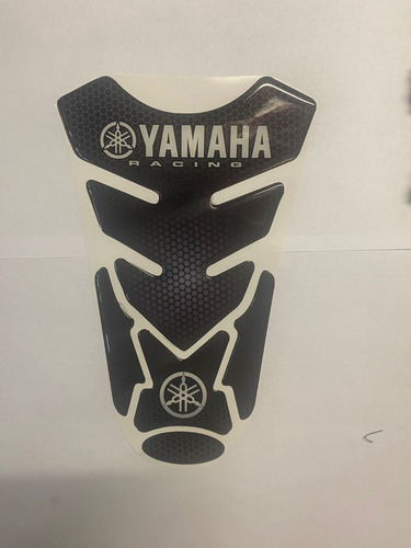 Protector De Tanque Yamaha Simil Carbono Motos Comics