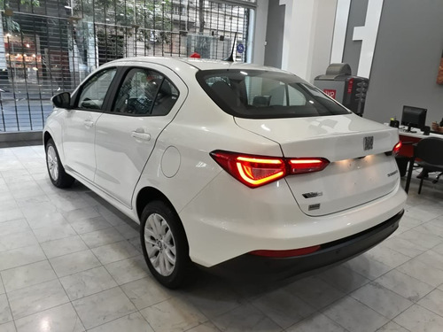Imagen 2 de 25 de Fiat Cronos 0km Gnc Permuto Por Usado Corsa Oroch Focus L