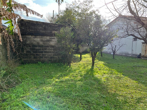 Vendo Casa Tipo Chalet En Caseros, Entre Ríos.