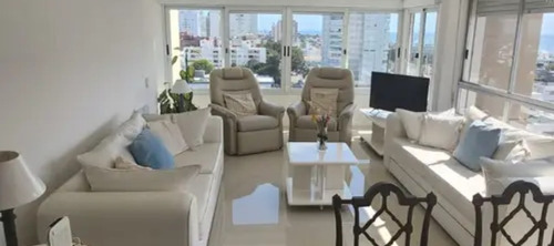 Venta De Apartamento En Torre Gattas, Punta Del Este