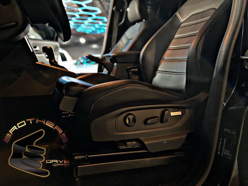 Imagen 17 de 25 de Volkswagen Amarok 2020 3.0 V6 Extreme