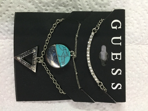 Collar Guess Original. Tres En Uno