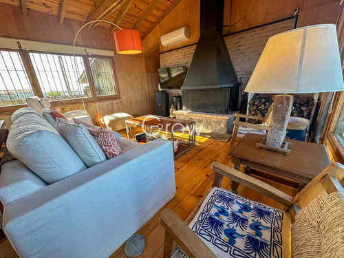 Hermosa Casa Casa A Pasos Del Mar En Santa Mónica!
