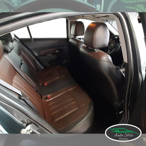 Imagem 6 de 10 de Chevrolet Cruze