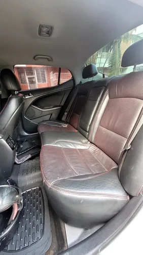 Kia Optima 2.0