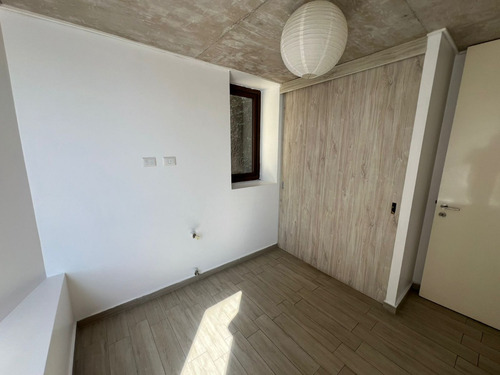 Moderno Departamento En Venta 3d+2b+2est+2bod, Mirador Barón