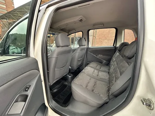 Fiat Idea 1.8 Adventure Locker