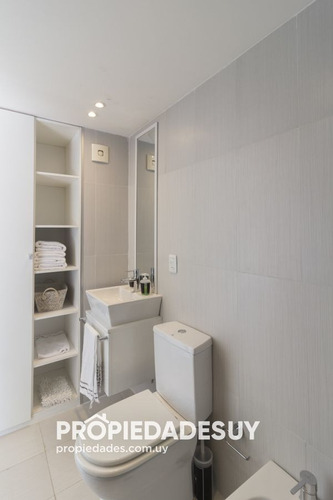 Imagen 15 de 24 de En Venta Departamento En Punta Del Este 2 Dormitorios 2 Baños