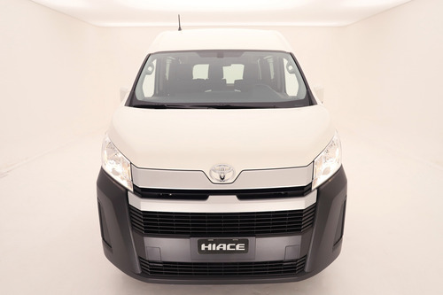 Toyota Hiace 2.8 Tdi Furgón 6at L2h2 3a 5p