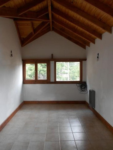 Imagen 3 de 13 de Locales Comerciales Con Viviendas - Villa La Angostura
