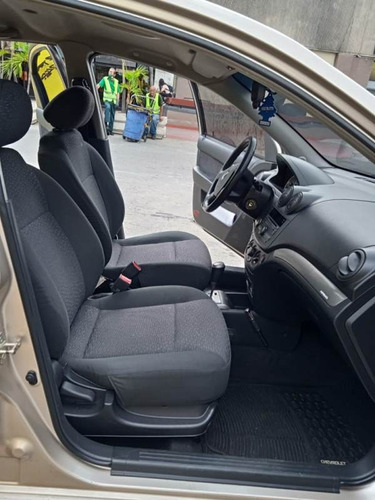 Imagen 13 de 18 de Chevrolet Aveo Lt