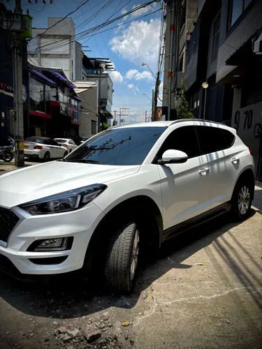 Hyundai Tucson 2.0 Advance 4X2 At