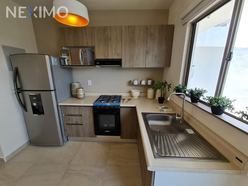 Imagen 4 de 15 de Casa En Venta Zona Cuidad Del Sol, Queretaro