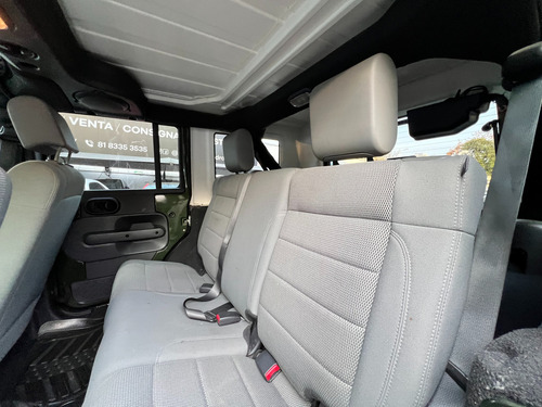 Jeep Wrangler 3.8 Unlimited Sahara 4x4 At
