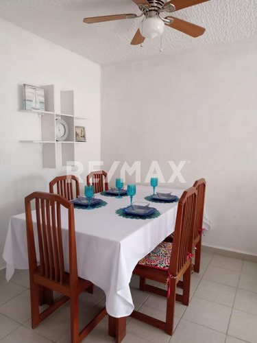 Casa En Renta En Ixtapa, Zihuatanejo