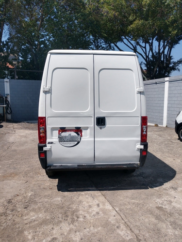 Peugeot Boxer Furgon 2.3 Hdi 350lh Longo Teto Alto 5p Master