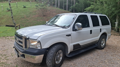 Tropical F-250 Modelo Tropivan 09 Lugares Impecável E Revisa