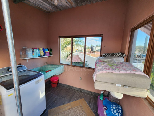 Casa En Venta En Col. Gabriel Tepepa Con Departamento Y Roof Garden