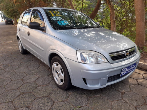 Imagem 2 de 8 de Corsa