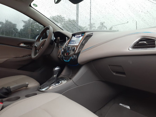 Imagem 9 de 14 de Chevrolet Cruze