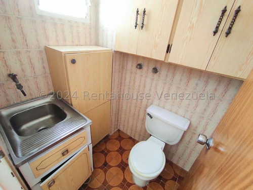 Te Lo Tengo Apartamento En Venta En Montalban Il 25-5071 Ye