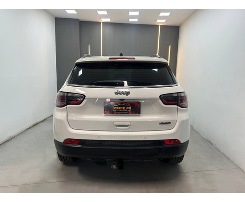 Jeep Compass 2.0 16V FLEX LONGITUDE AUTOMÁTICO