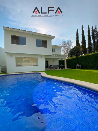 Super Casa En Venta, En Lomas De Cocoyoc