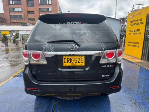 Toyota Fortuner Srv 3.0cc 4x4 Diesel Mt